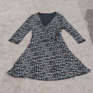 Garnet Hill‎ Blue and Gray Patterned Fabric